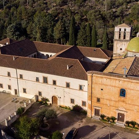 Hotel Convento Di Stignano Rignano Garganico Exterior foto