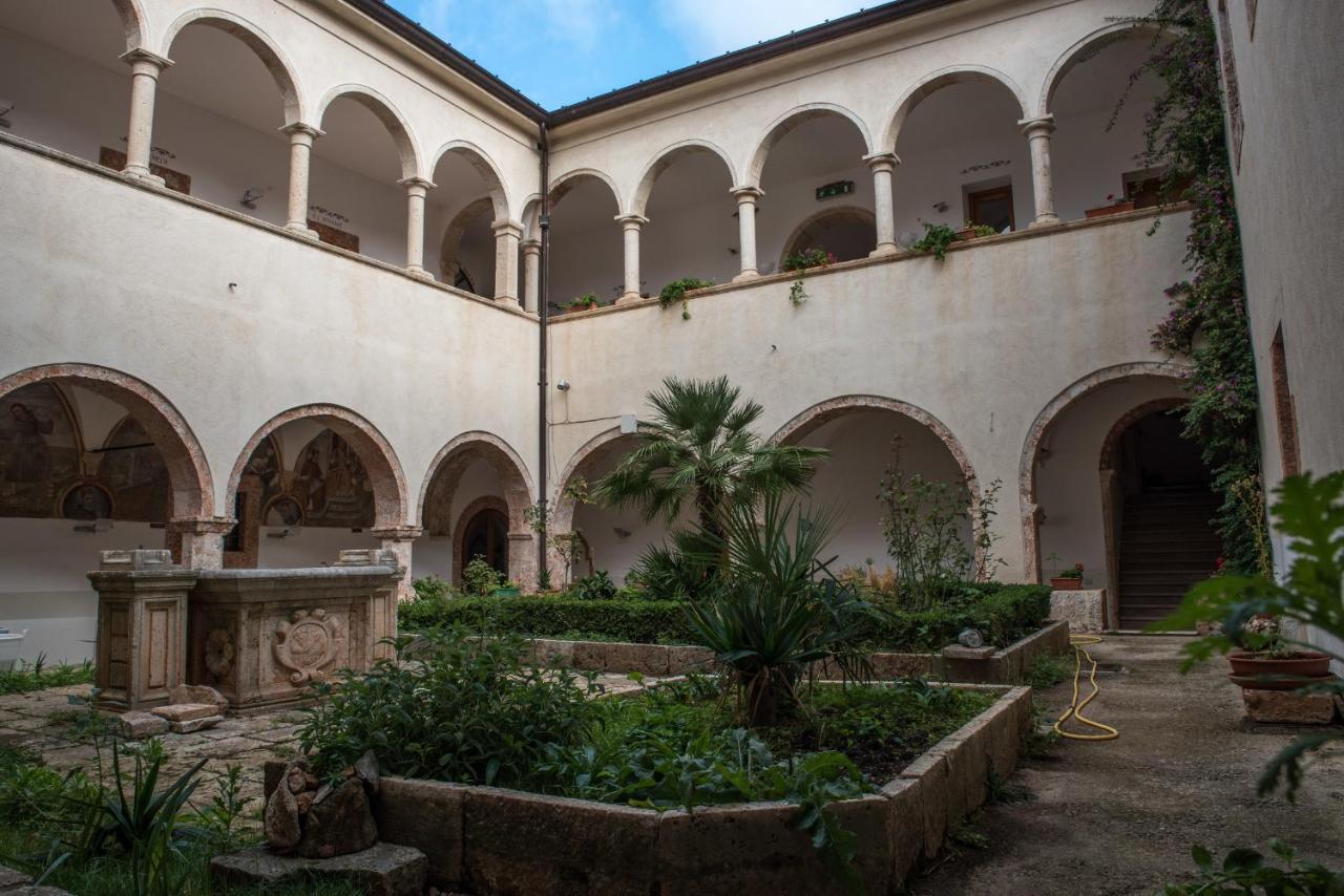 Hotel Convento Di Stignano Rignano Garganico Exterior foto