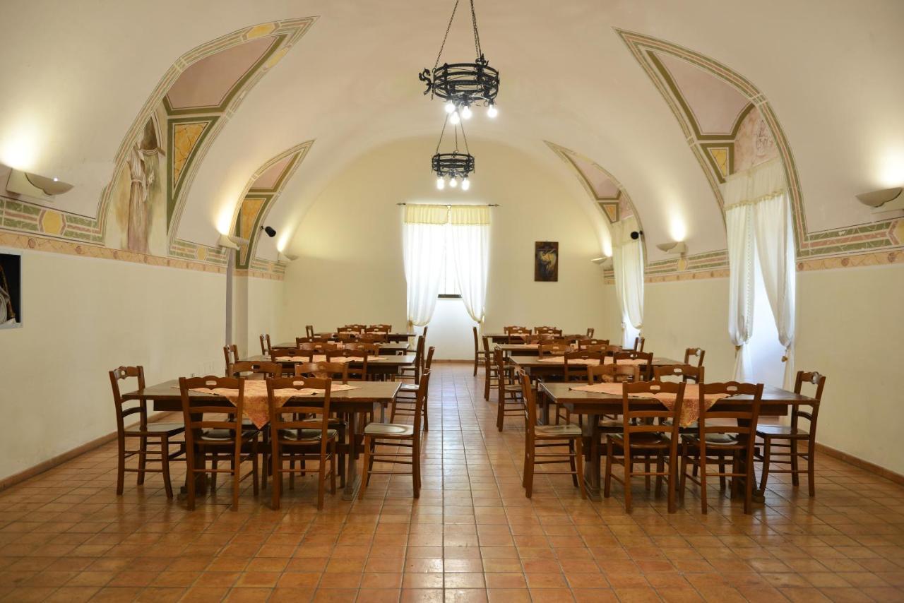 Hotel Convento Di Stignano Rignano Garganico Exterior foto