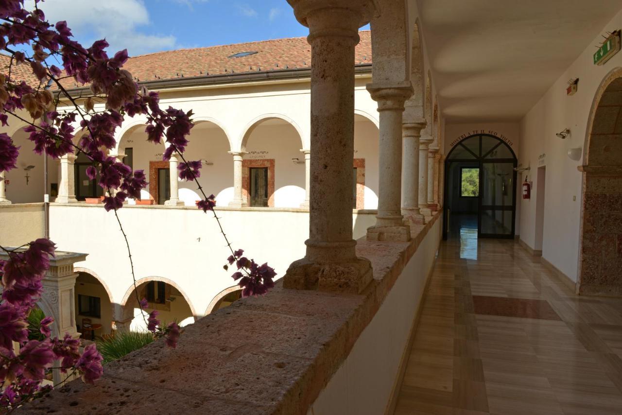 Hotel Convento Di Stignano Rignano Garganico Exterior foto