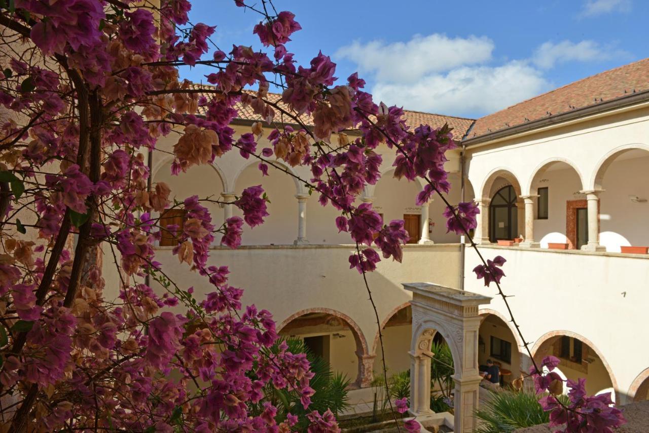 Hotel Convento Di Stignano Rignano Garganico Exterior foto