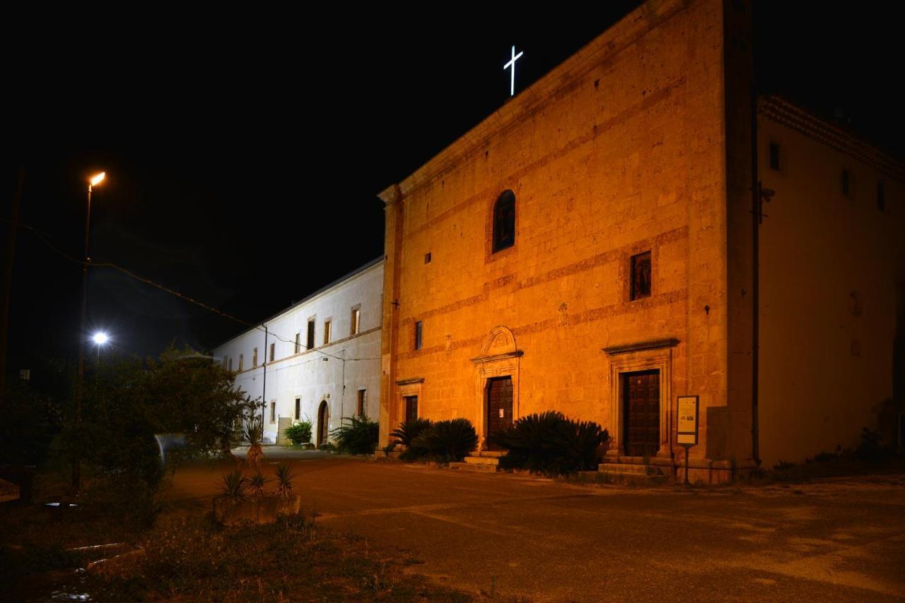 Hotel Convento Di Stignano Rignano Garganico Exterior foto