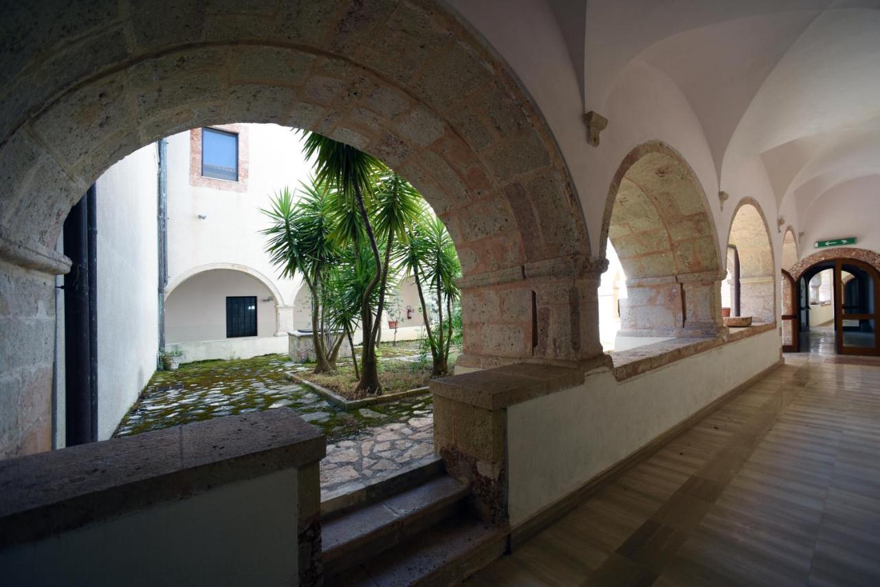 Hotel Convento Di Stignano Rignano Garganico Exterior foto