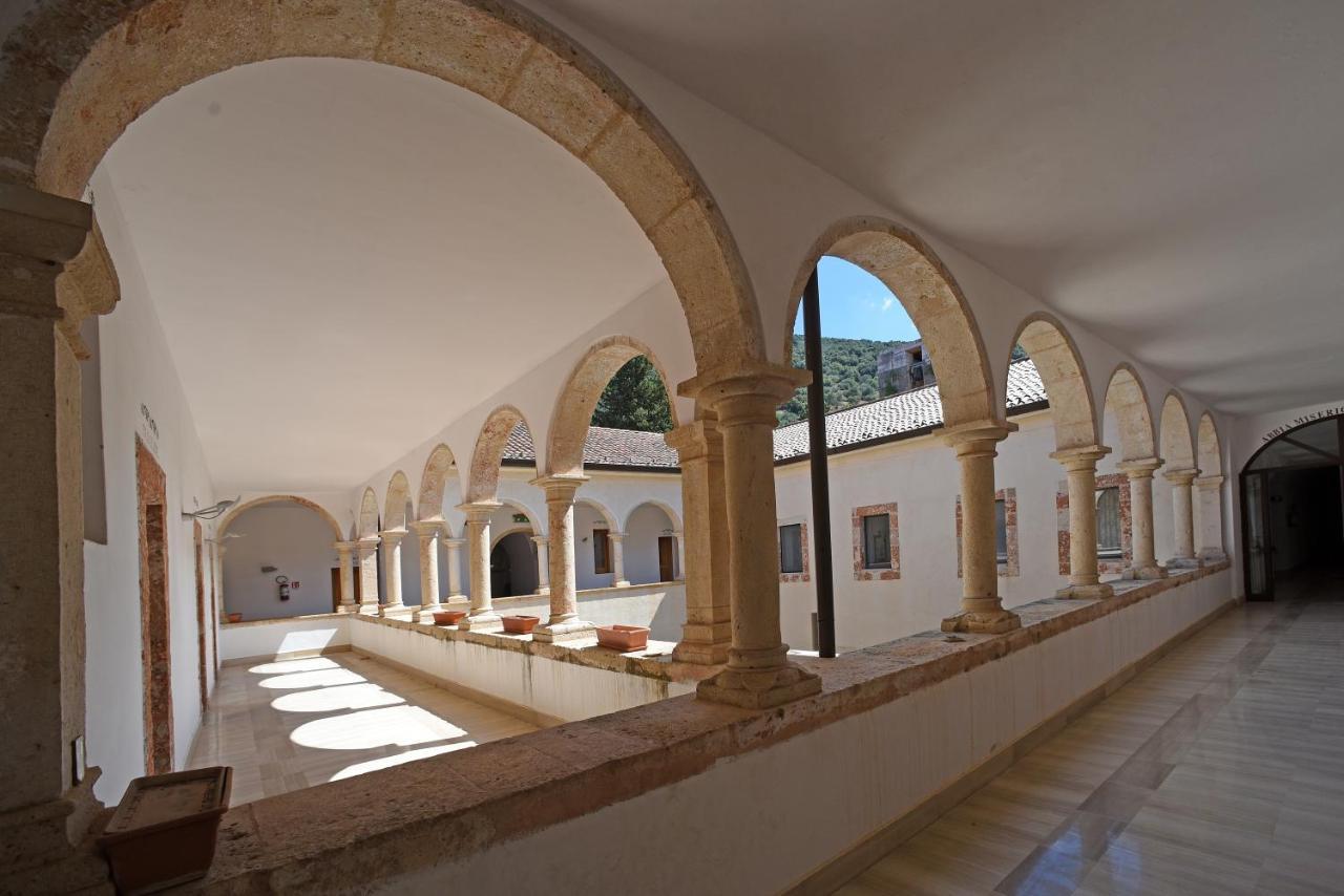 Hotel Convento Di Stignano Rignano Garganico Exterior foto