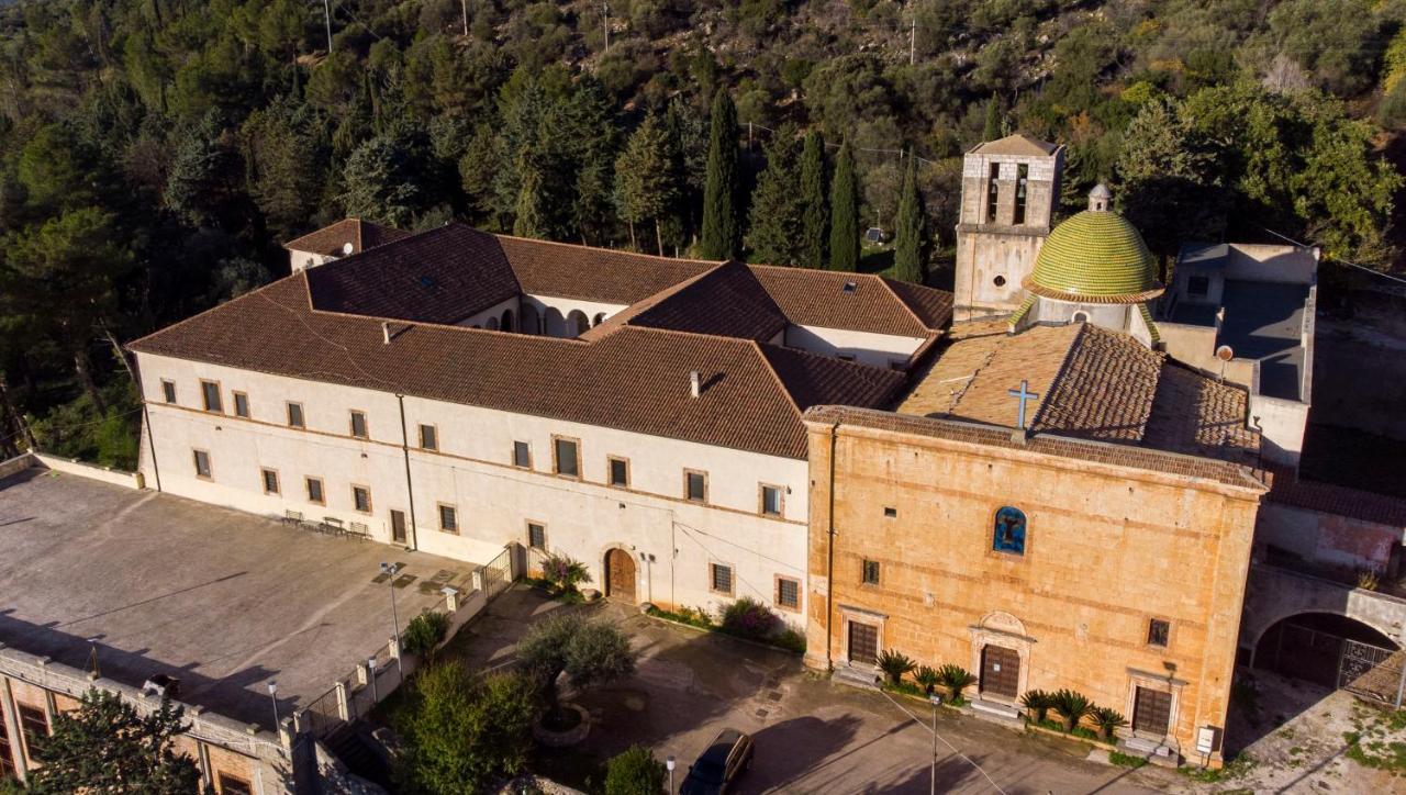 Hotel Convento Di Stignano Rignano Garganico Exterior foto